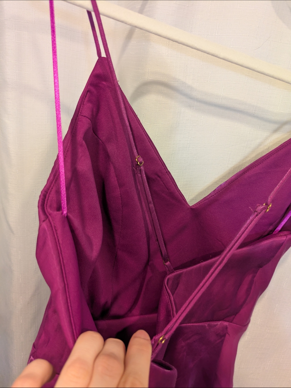 Fashion Nova Magenta Satin Holographic V-Neck Double Strap Mini Dress NWT - Picture 8 of 11